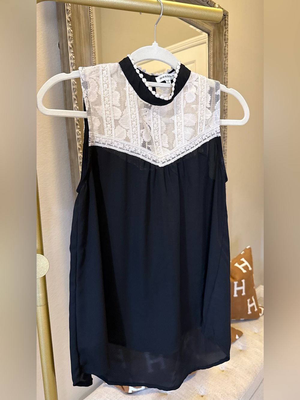 Monteau Black Sleeveless Lace Yoke Top with White Lace